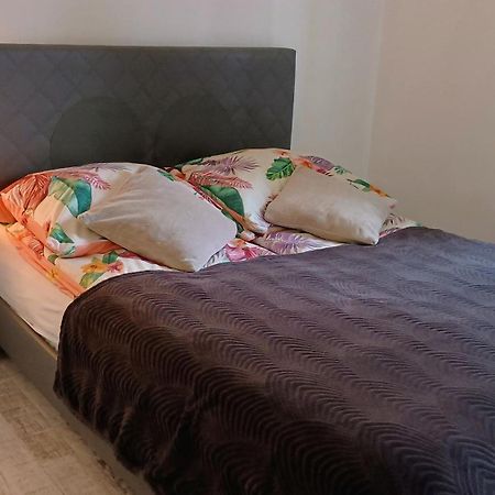 Apartament Na Kruczej Lubiń Exterior foto